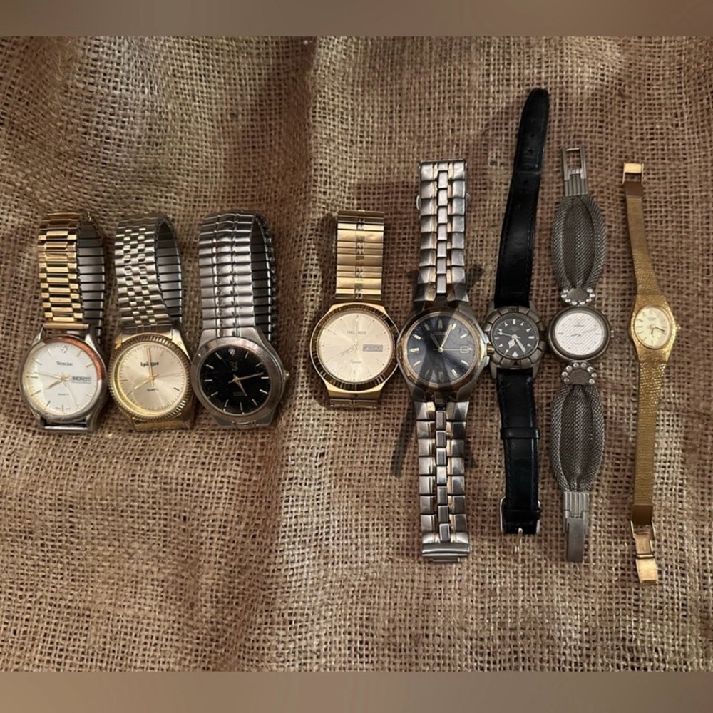 Vintage Watch⏱️Collection in Gold, Silver, Black 💛🩶🖤! 8 in all! It’s about time!